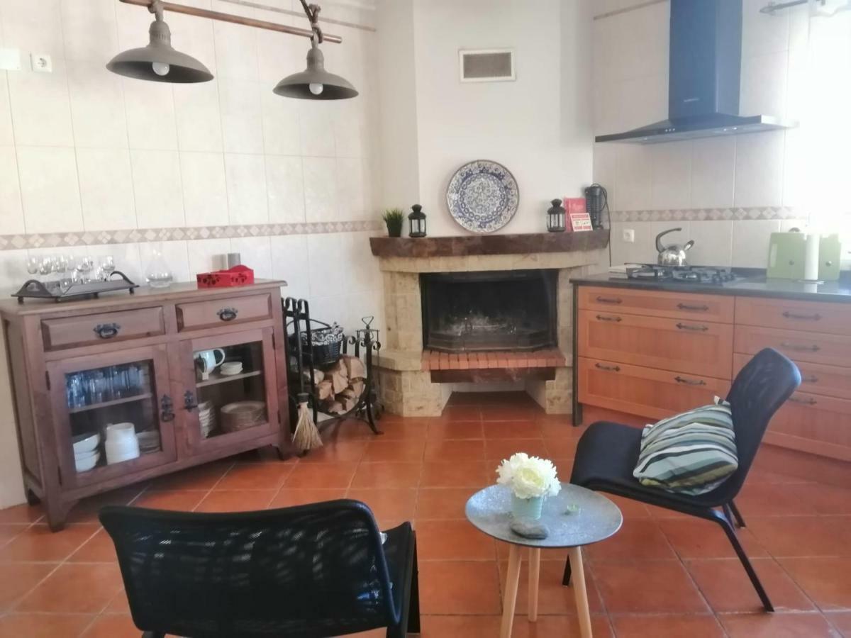 Holiday home D'yellow House - And Countryside Carqueja