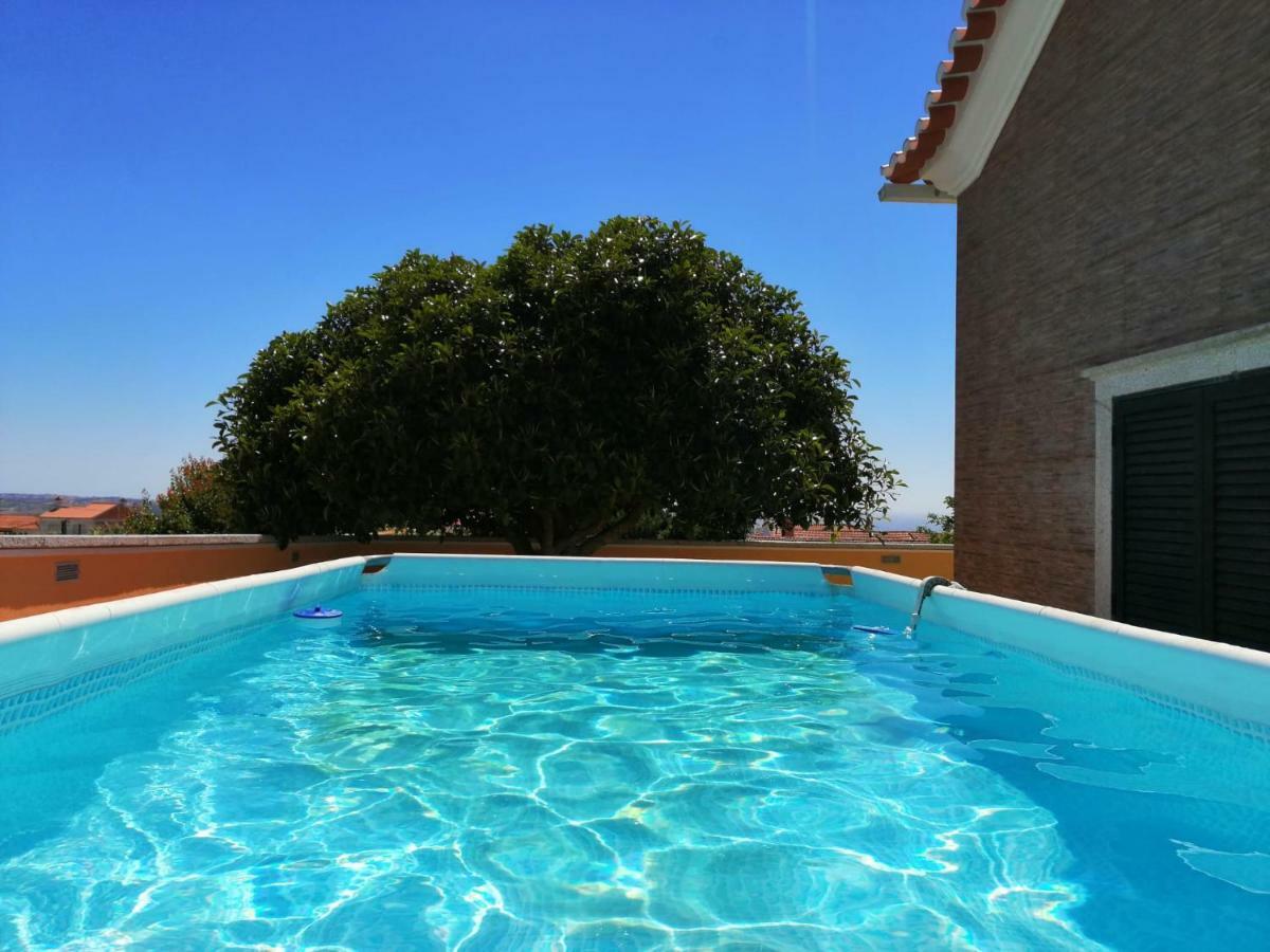 Holiday home D'yellow House - And Countryside Carqueja